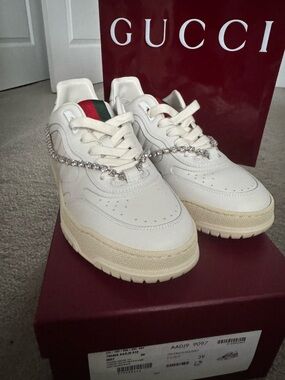 Gucci White Leather Sneaker with Crystal Chain
